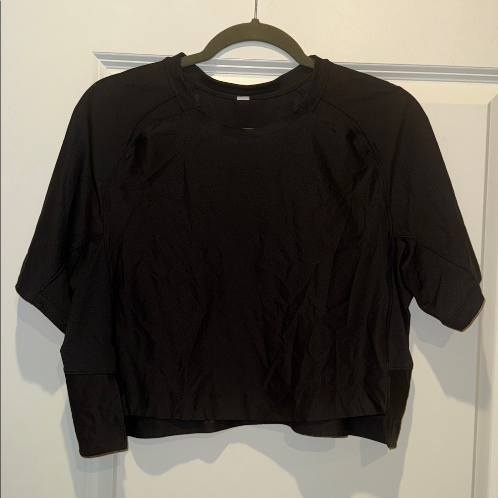 Black Cropped Top